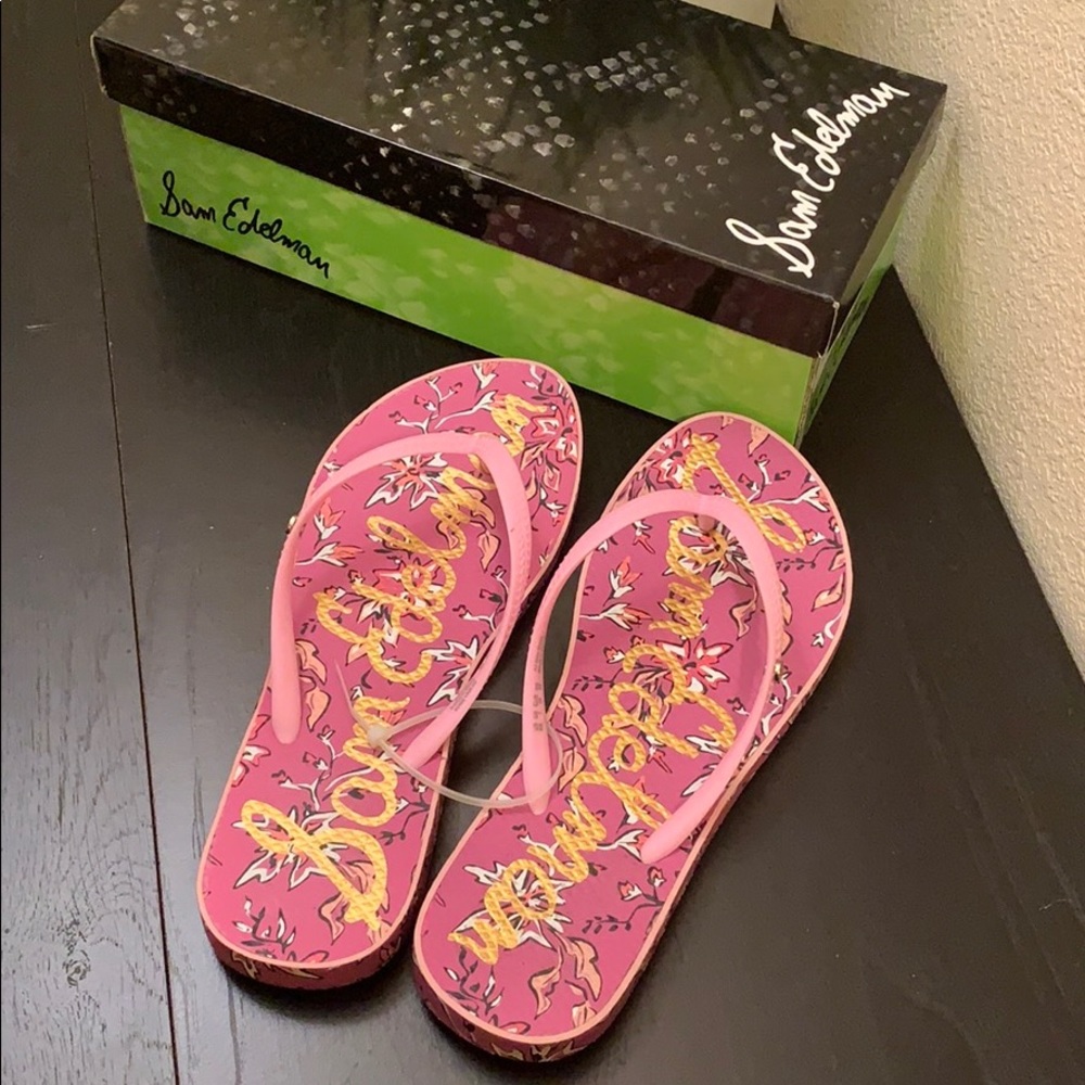 NIB Sam Edelman pretty Flip Flops Pink 9